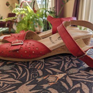 Red Worishofer Sandals